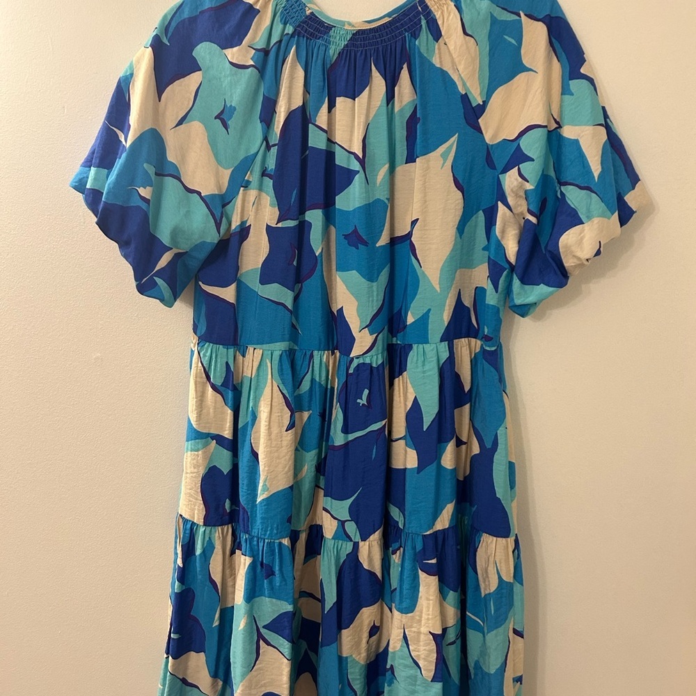 ENTRO City Escape Mini Tiered Dress Blue Floral Boho Flowy Preppy Flirty NWOT - Picture 7 of 9